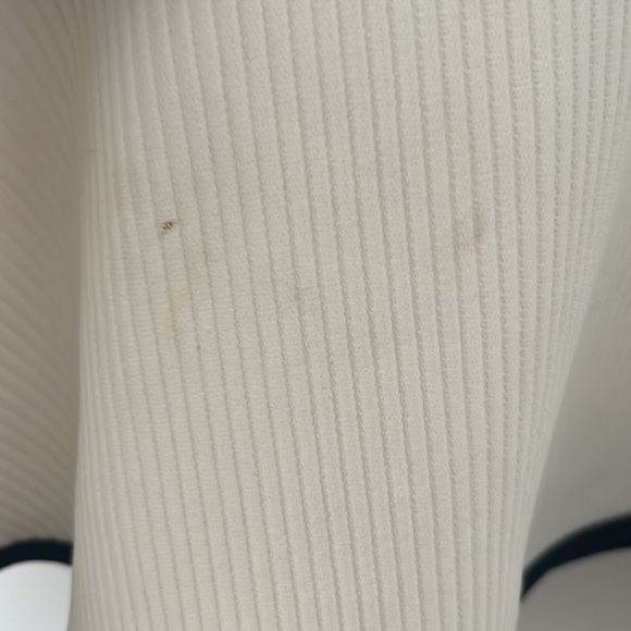 ASOS DESIGN mono tipped ruffle mini dress - Picture 3 of 5